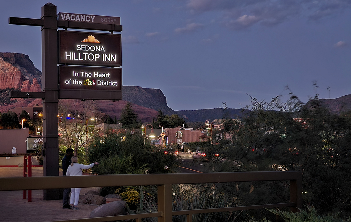 Marie und George beim Sedona Hilltop Inn