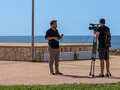 Das Fernsehen ist auch da (Cala Blanca)